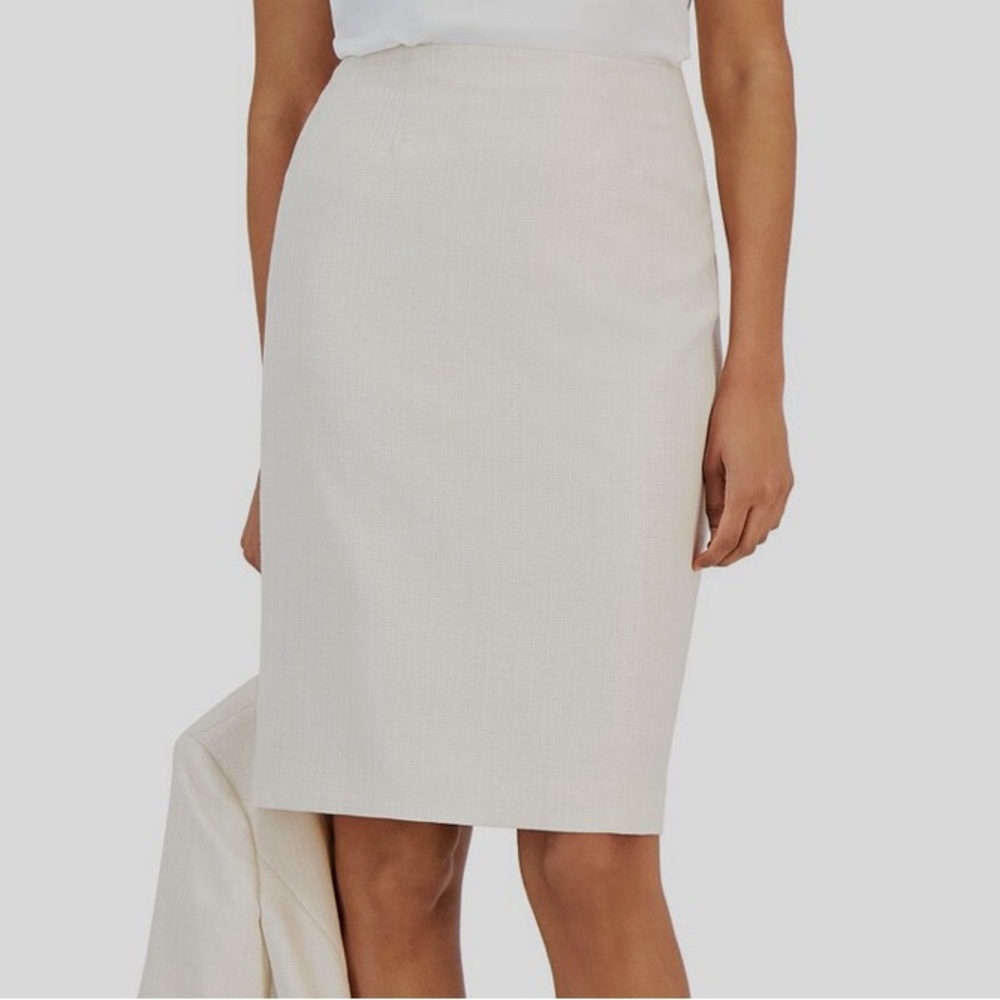 Kasper Classic Cream Pencil Skirt